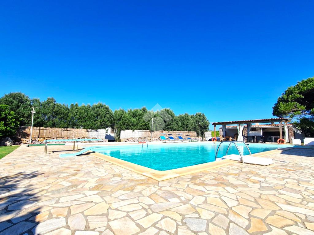 2 غرف نوم فيلا في Sardinia, Italy رقم 287137