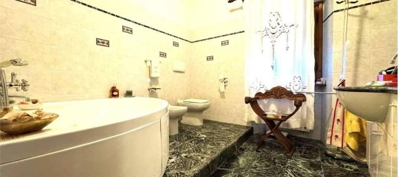 6-salle Maison à Vaiano, Italy No. 65035 10