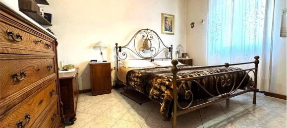 6-salle Maison à Vaiano, Italy No. 65035 8