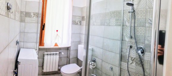 3 rooms Apartment in Varazze, Italy No. 39179 2