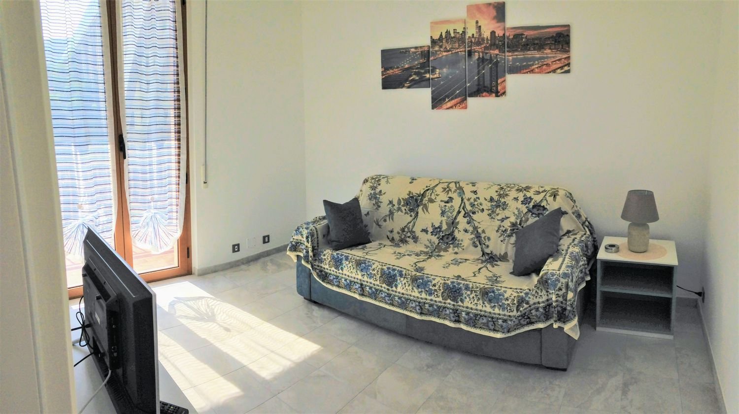 3 rooms Apartment in Varazze, Italy No. 39179