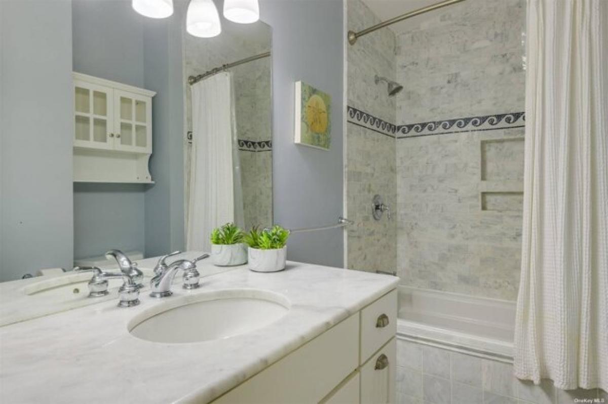 3 bedrooms House in East Hampton, USA No. 389807