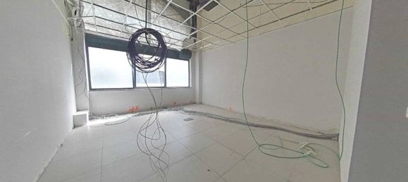 Lagerhaus in Madrid, Spain 400m², Nr. 74481 20