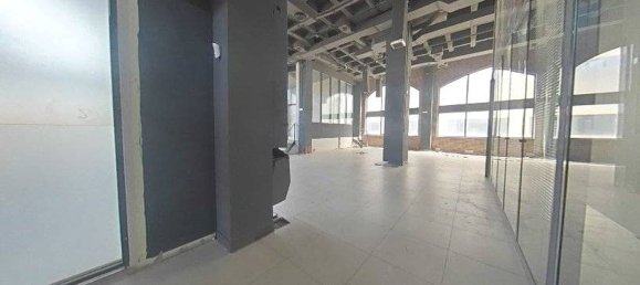 Lagerhaus in Madrid, Spain 400m², Nr. 74481 6