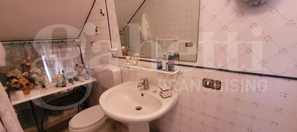 3 bedrooms Villa in Syracuse, Italy No. 242855 3