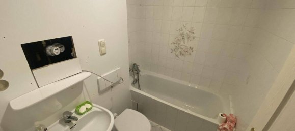 Квартира с 2 спальнями в Зале, Германия № 1134 6