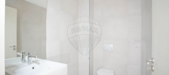 Propriété commerciale à Oeiras, Portugal 116m² No. 43659 9