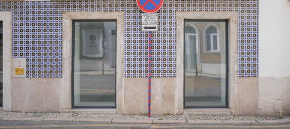 Propriété commerciale à Oeiras, Portugal 116m² No. 43659 20