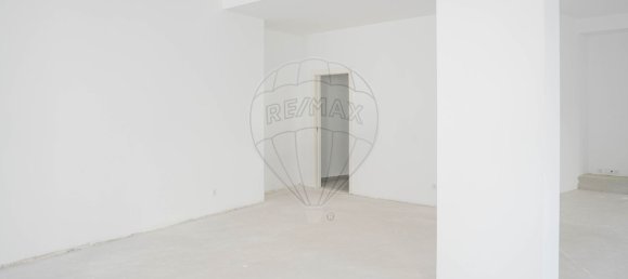 Propriété commerciale à Oeiras, Portugal 116m² No. 43659 8