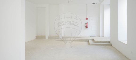 Propriété commerciale à Oeiras, Portugal 116m² No. 43659 7