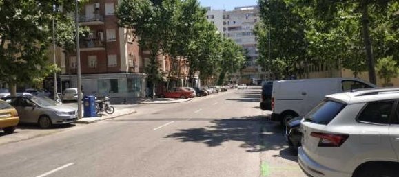 Коммерческая недвижимость 187м² в Куатро Каминос, Испания № 175605 10