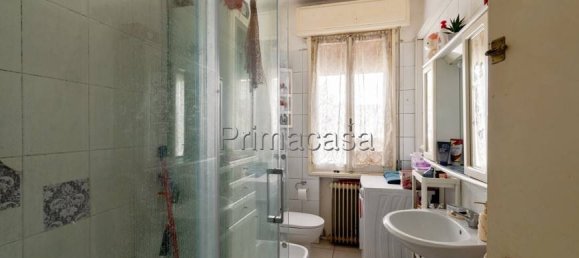 2 bedrooms Apartment in Carpi, Italy No. 280551 11