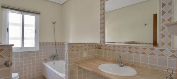 Вилла с 4 спальнями в Марбелья, Испания № 139389 23