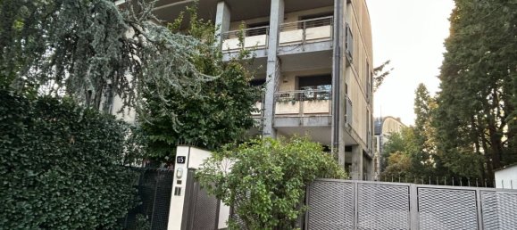 24m² Garage in Milan, Italy No. 381412 2