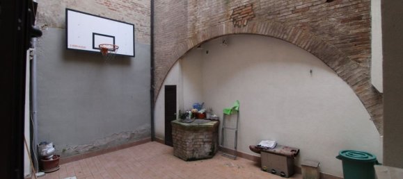 5غرفة شقة في Siena, Italy رقم 67984 26