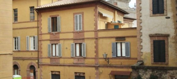 5غرفة شقة في Siena, Italy رقم 67984 5