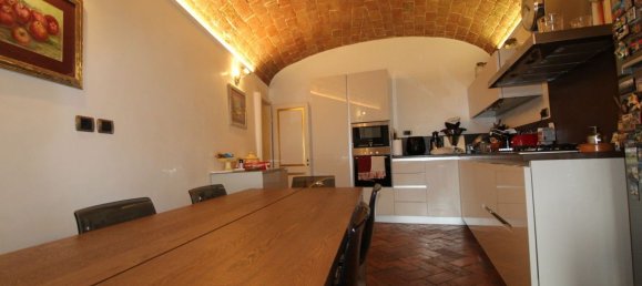 5غرفة شقة في Siena, Italy رقم 67984 9