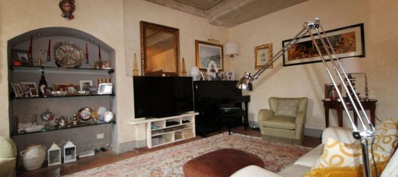 5غرفة شقة في Siena, Italy رقم 67984 7