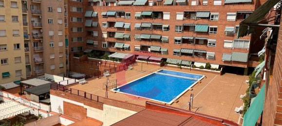 3 bedrooms Apartment in Sants-Montjuic, Spain No. 159017 8