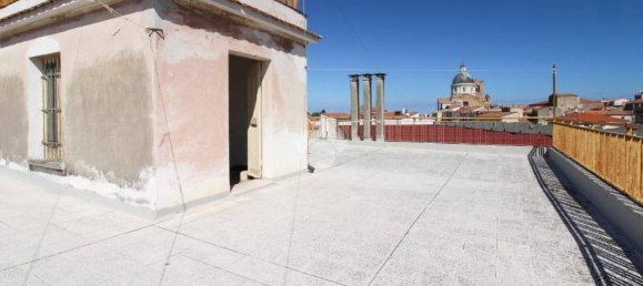 5غرفة بناية في Ortona, Italy رقم 160188 11