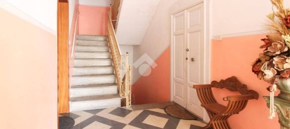 5غرفة بناية في Ortona, Italy رقم 160188 2