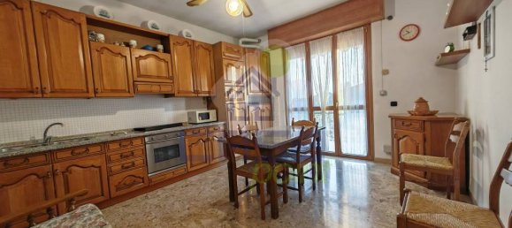 3 bedrooms Villa in Massalengo, Italy No. 237938 9