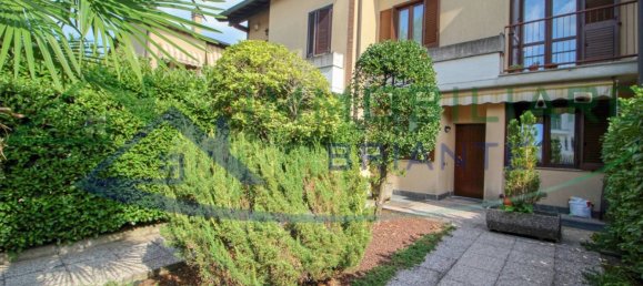 3 bedrooms House in Casorate Sempione, Italy No. 314950 33