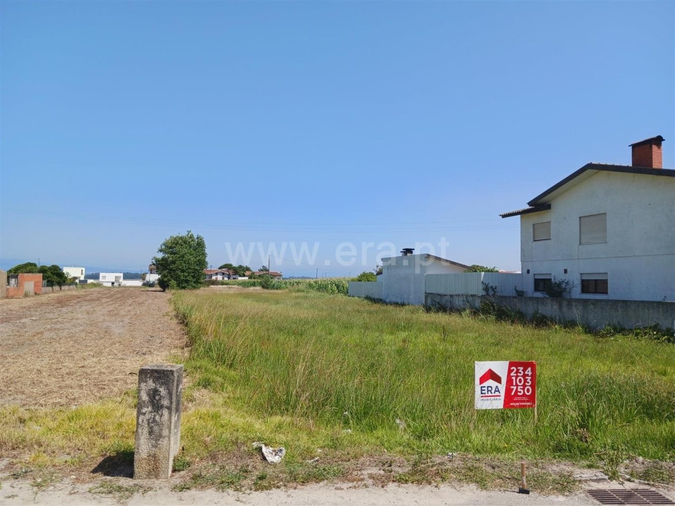  Land in Torreira, Portugal No. 288094