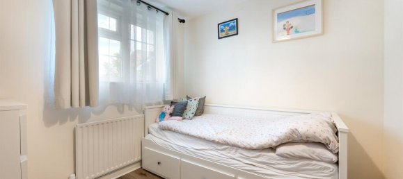 3 bedrooms Commercial property in Surbiton, United Kingdom No. 9957 8