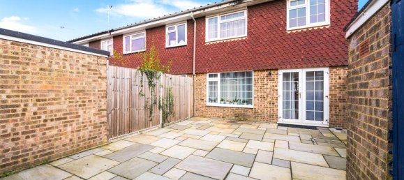 3 bedrooms Commercial property in Surbiton, United Kingdom No. 9957 6