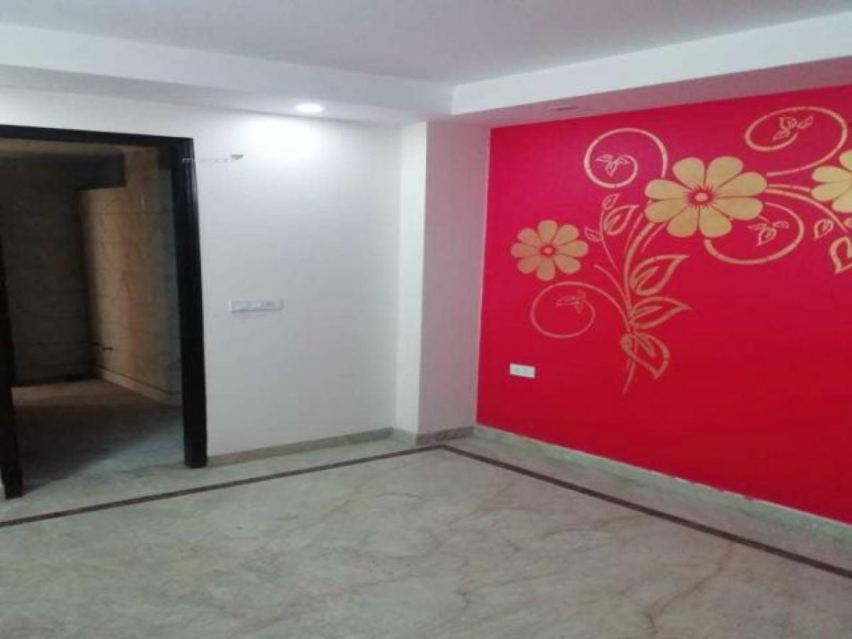 2 bedrooms House in Ghaziabad, India No. 3498
