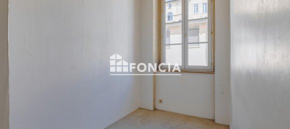 Apartamento de 2 dormitorios en Lyon, France No. 287533 7