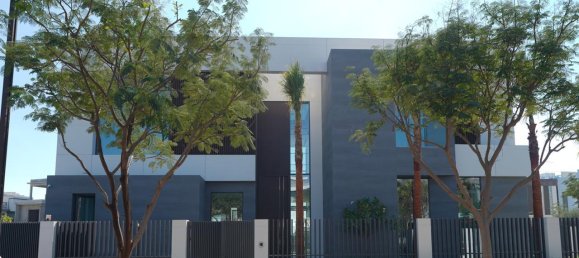 7 bedrooms Villa in Dubai Hills Estate, UAE No. 121371 2