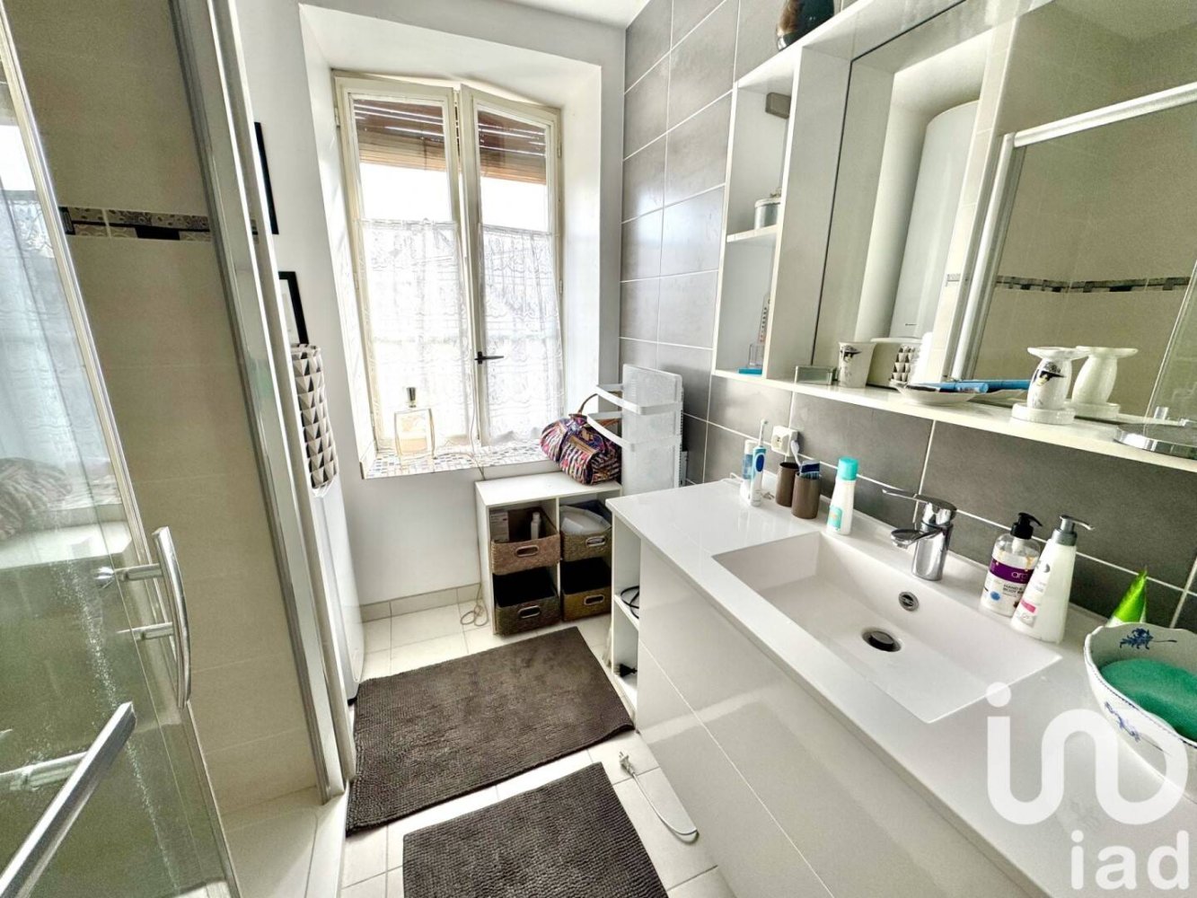 3 غرف نوم منزل في Garchy, France رقم 204559