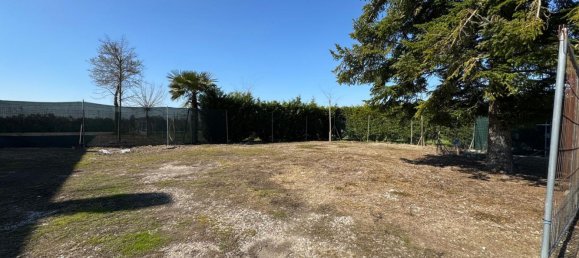 5 rooms House in Finale Emilia, Italy No. 38472 32