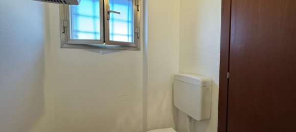 5 rooms House in Finale Emilia, Italy No. 38472 9