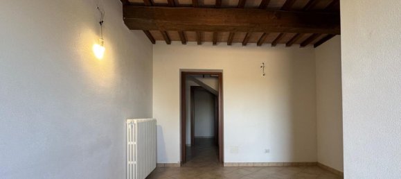 5 rooms House in Finale Emilia, Italy No. 38472 10