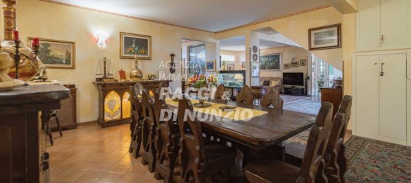 Villa de 4 dormitorios en Grottaferrata, Italy No. 351822 43