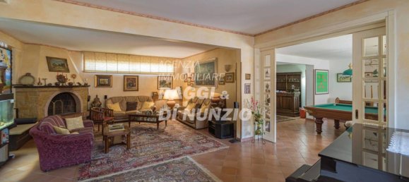 Villa de 4 dormitorios en Grottaferrata, Italy No. 351822 33