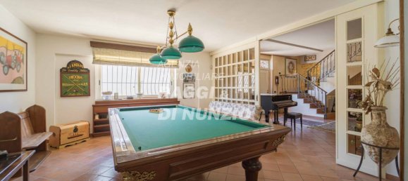 Villa de 4 dormitorios en Grottaferrata, Italy No. 351822 38