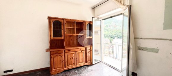 2 Schlafzimmer Wohnung in Recco, Italy, Nr. 305629 8