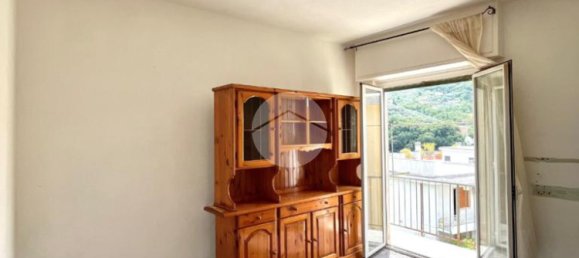 2 Schlafzimmer Wohnung in Recco, Italy, Nr. 305629 9
