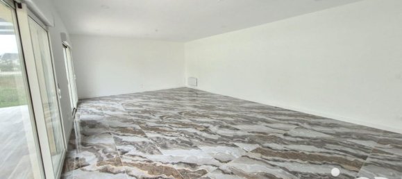 3 bedrooms House in Corquilleroy, France No. 156153 7