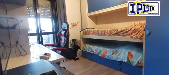 Apartamento de 3 dormitorios en Taranto, Italy No. 156395 12