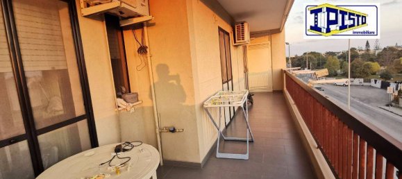 Apartamento de 3 dormitorios en Taranto, Italy No. 156395 19