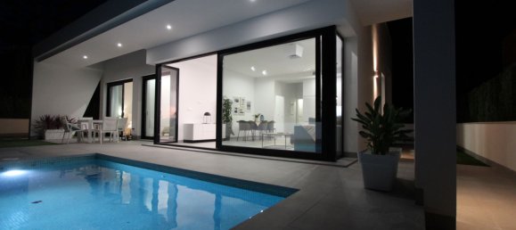 3 Schlafzimmer Villa in Pinar De Campoverde, Spain, Nr. 517 5