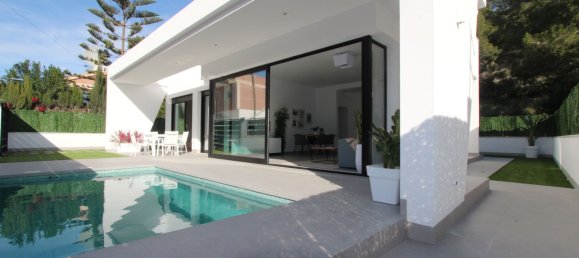 3 Schlafzimmer Villa in Pinar De Campoverde, Spain, Nr. 517 2