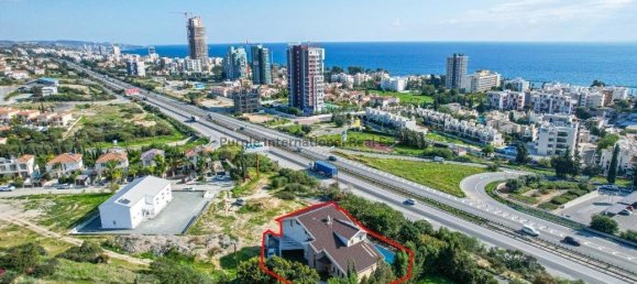 4 bedrooms Villa in Mouttagiaka, Cyprus No. 21926 6