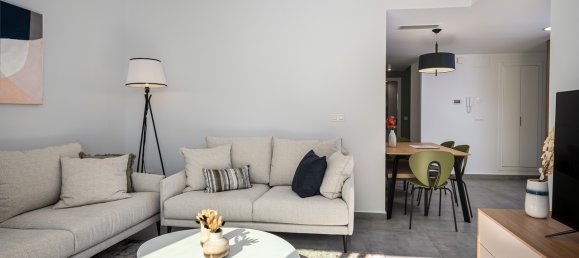 3 bedrooms Villa in Villamartin, Spain No. 10471 5