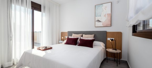 3 bedrooms Villa in Villamartin, Spain No. 10471 10